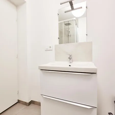 Rbb 0g 1 A 2 Pers Equipe 公寓 *